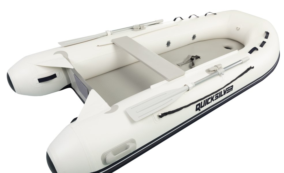 Quicksilver 320 Air Deck - 0